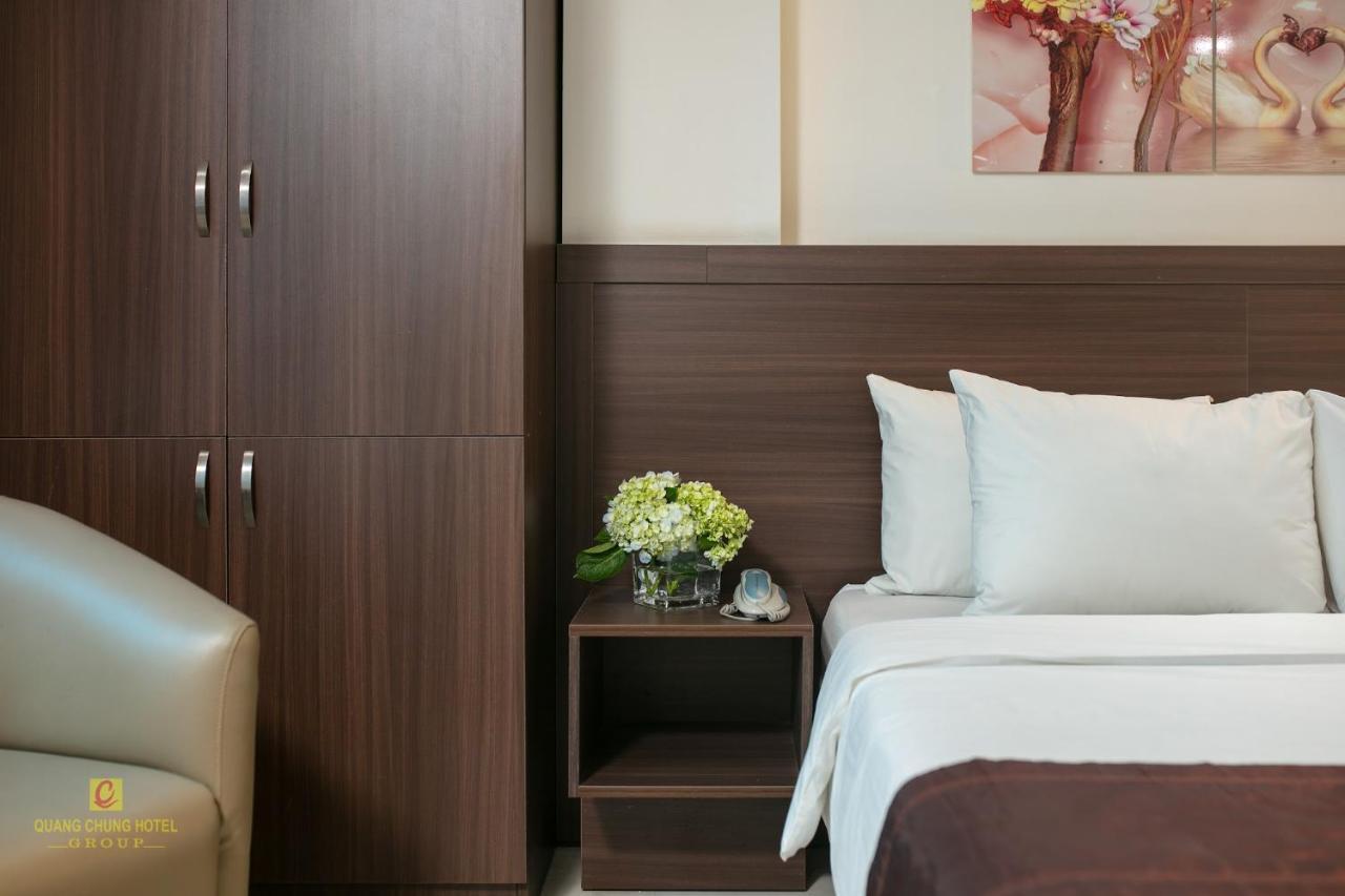 Sao Hotel Nguyen Ngoc Vu Hanoi Exteriör bild