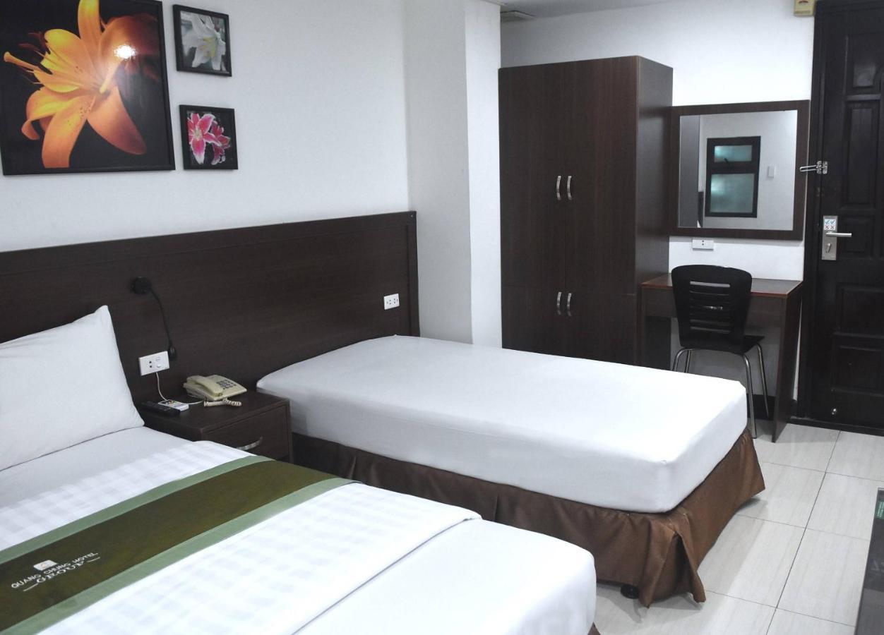 Sao Hotel Nguyen Ngoc Vu Hanoi Exteriör bild