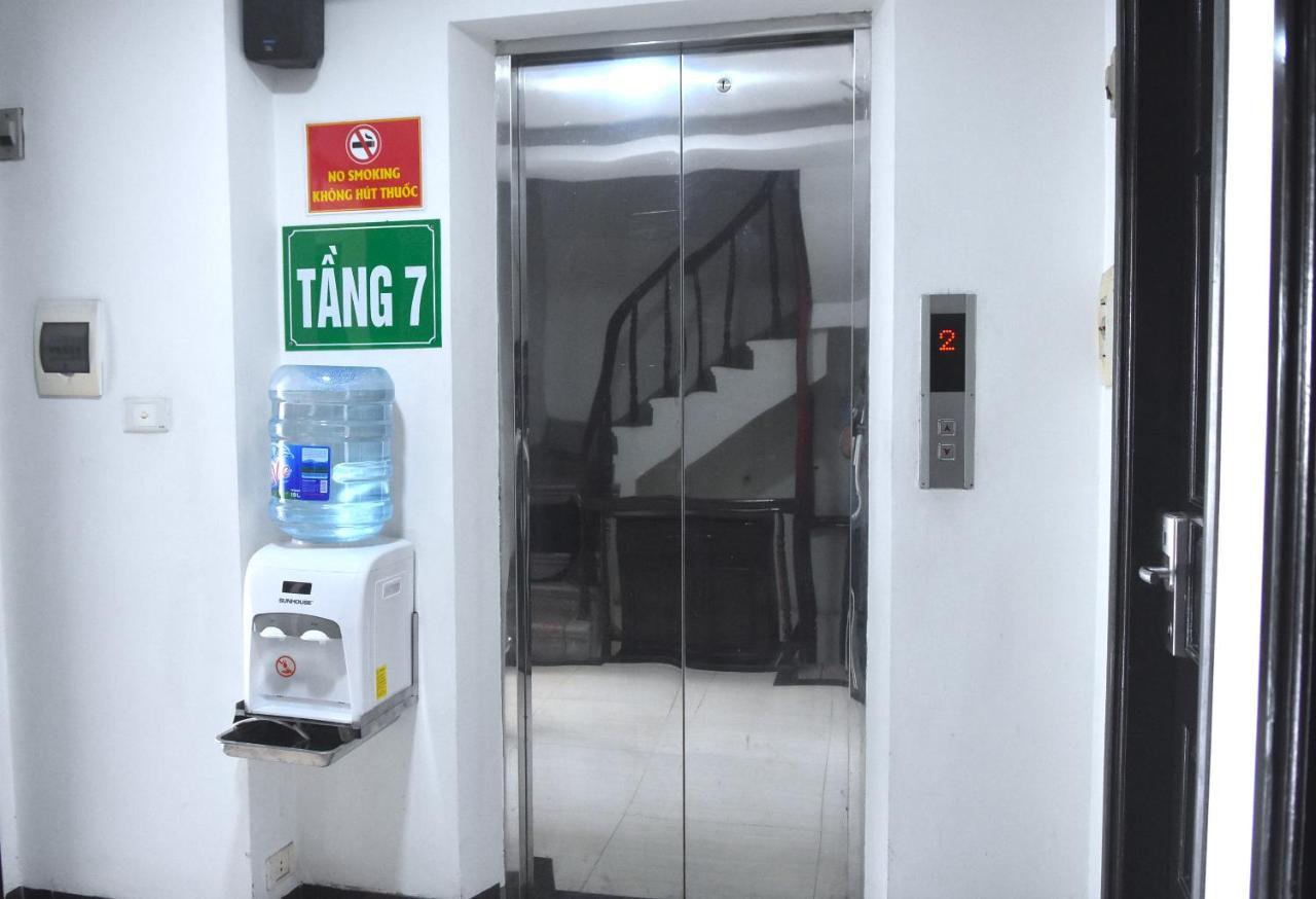 Sao Hotel Nguyen Ngoc Vu Hanoi Exteriör bild
